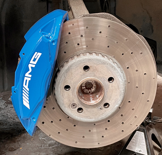 blue-mercedes-calipers