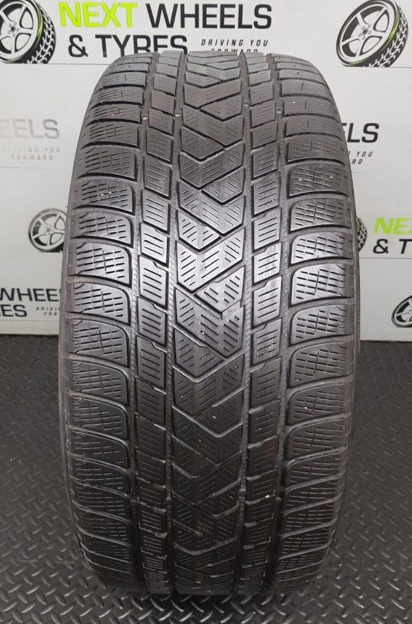 285 40 21 Tyre (285/40 R21) 109V Pirelli Scorpion XL M+S Winter Tyre **5.3MM!**