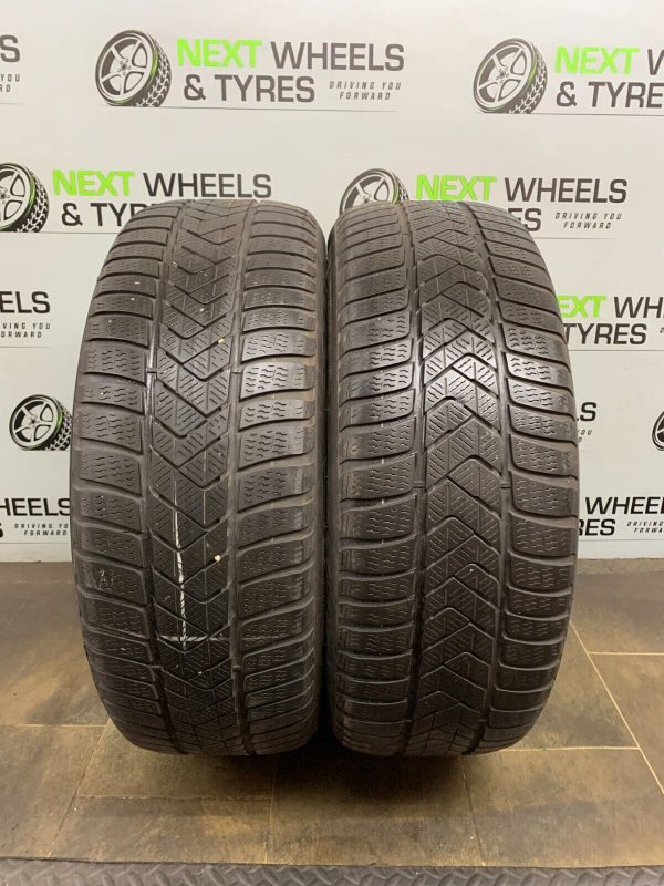 2x 245 50 19 Tyres(245/50 R19) 105V Pirelli Sotto Zero 3 BMW Runflat Tyres*5MM!*
