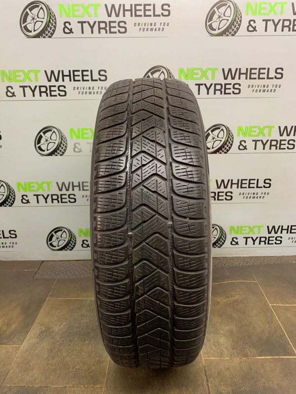 215 65 17 Tyre (215/65 R17)99H Pirelli Scorpion Winter M&S Winter Tyre**5.3MM!**