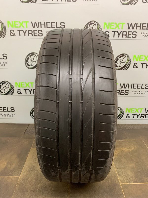 1x 255 45 19 Tyre (255/45 R19) Bridgestone Dueler H/P Sport 100V 5MM MO Tyre