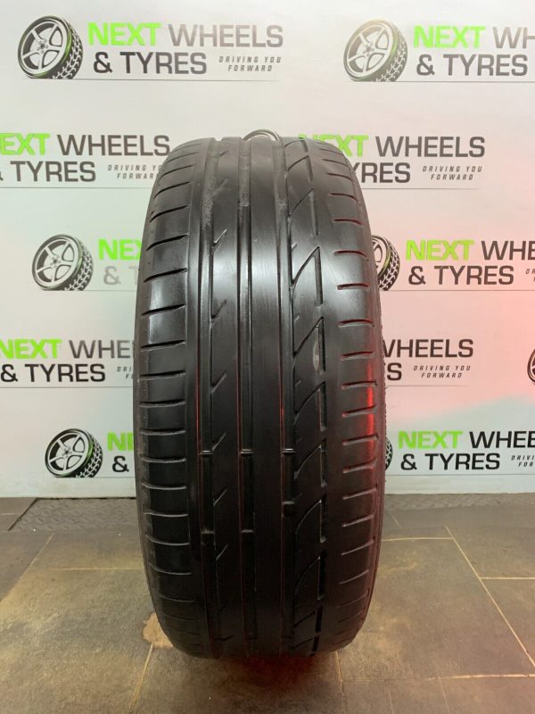 225 45 19 (225/45 19) 92W Bridgestone Potenza S001 BWM Run flat Tyre!! *4.4MM!!*