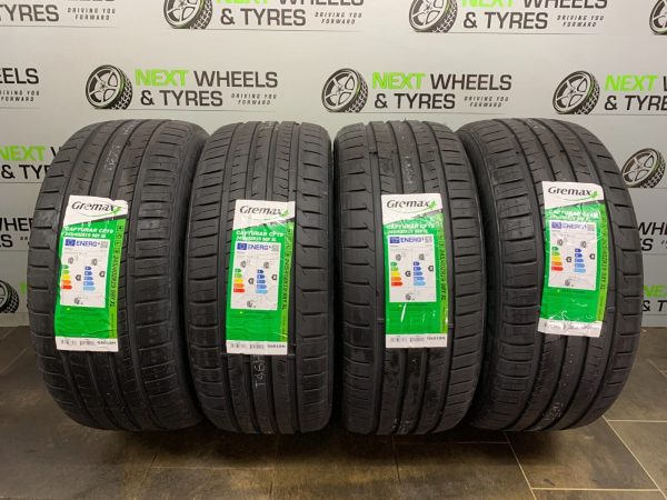 X4 245 40 19 245/40ZR19 98Y XL GREMAX NEW TYRE MIDRANGE AMAZING C B 69DB RATING
