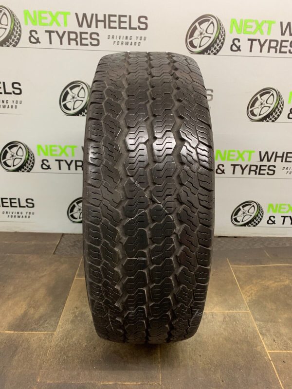 1x 205 65 15 Tyre (205/65 R15C) Continental VancoFour 102/100T 6.2MM M+S Tyre*
