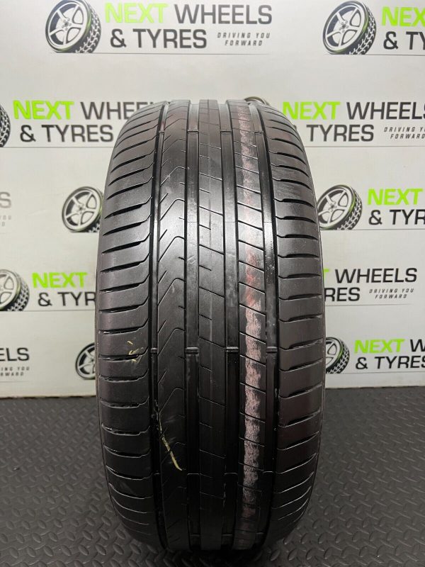 255 45 19 Tyre (255/45 R19) 100V PIRELLI Scorpion Tyre  **7.1MM!**