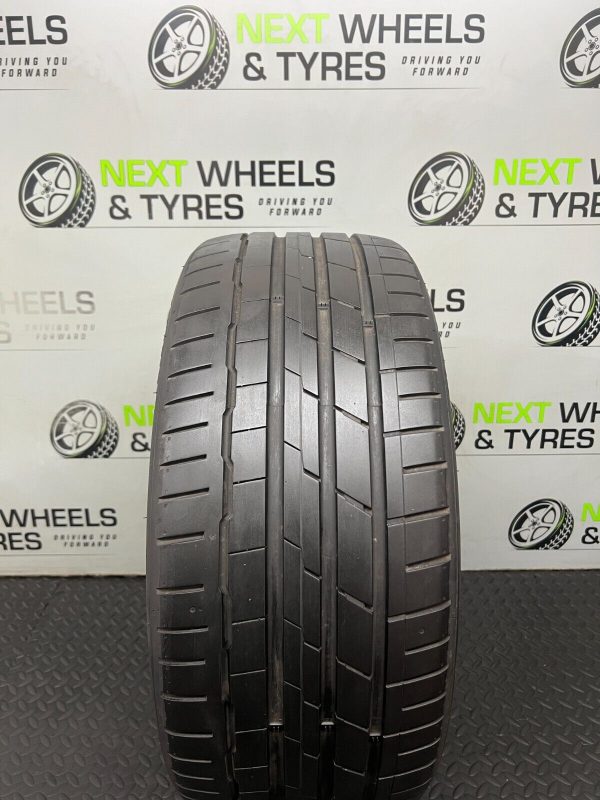235 40 19 Tyre (235/40 R19) 96W Hankook Ventus S1 evo3 XL Summer Tyre **6.3MM!**